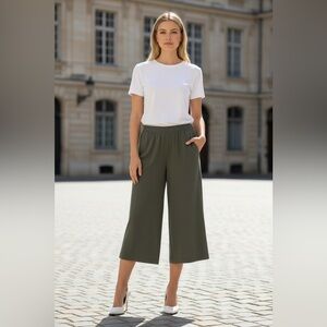 NEW, Reitmans, XL Khaki Wide Leg Cropped Pants Elastic Waist Pockets Minimalist